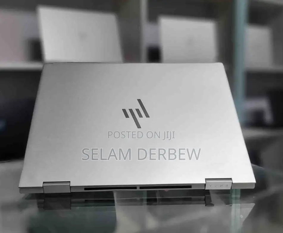 New Laptop HP Envy X360 8GB Intel Core I7 SSD 512GB