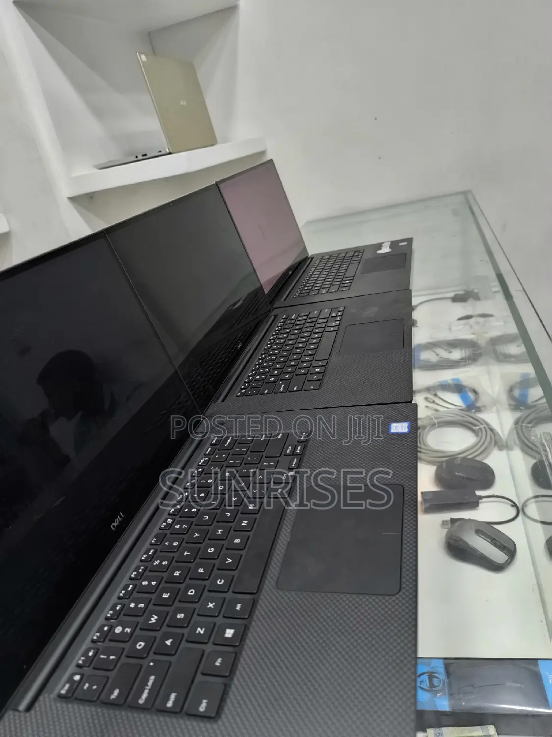 New Laptop Dell Precision 5540 16GB Intel Core I7 SSD 512GB