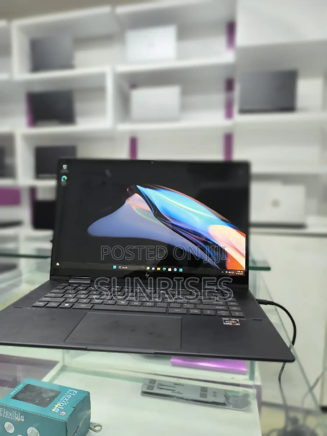 New Laptop HP Envy X360 8GB AMD Ryzen 5 SSD 512GB