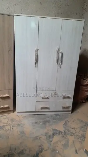 Photo - 1,20 Cm ላምኔት ቁምሳጥን