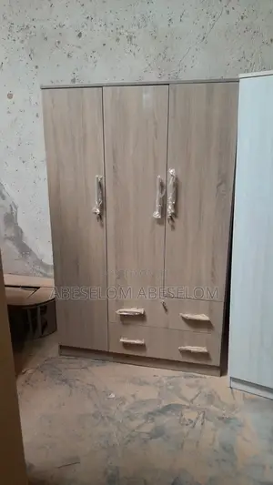 1,20 Cm ላምኔት ቁምሳጥን