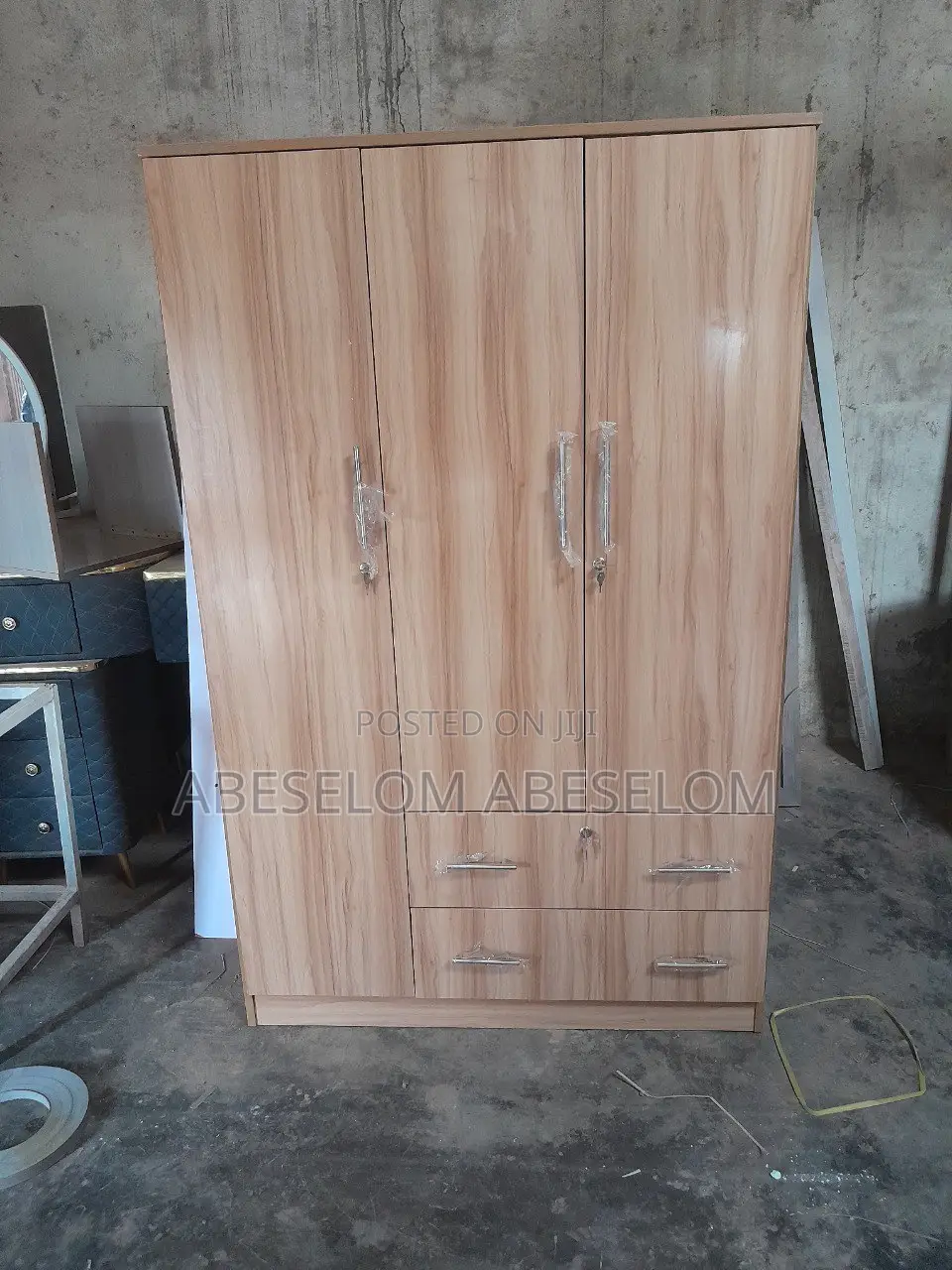 1,20 Cm ላምኔት ቁምሳጥን