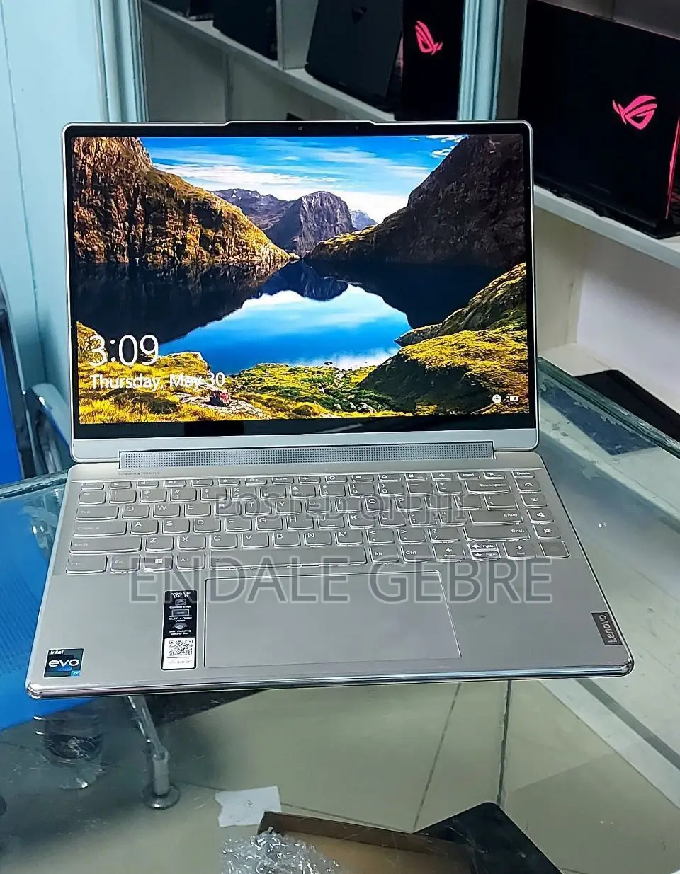 New Laptop Lenovo 16GB Intel Core I7 SSD 512GB