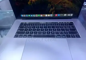 New Laptop Apple MacBook Pro 2019 16GB Intel Core I9 SSD 512GB