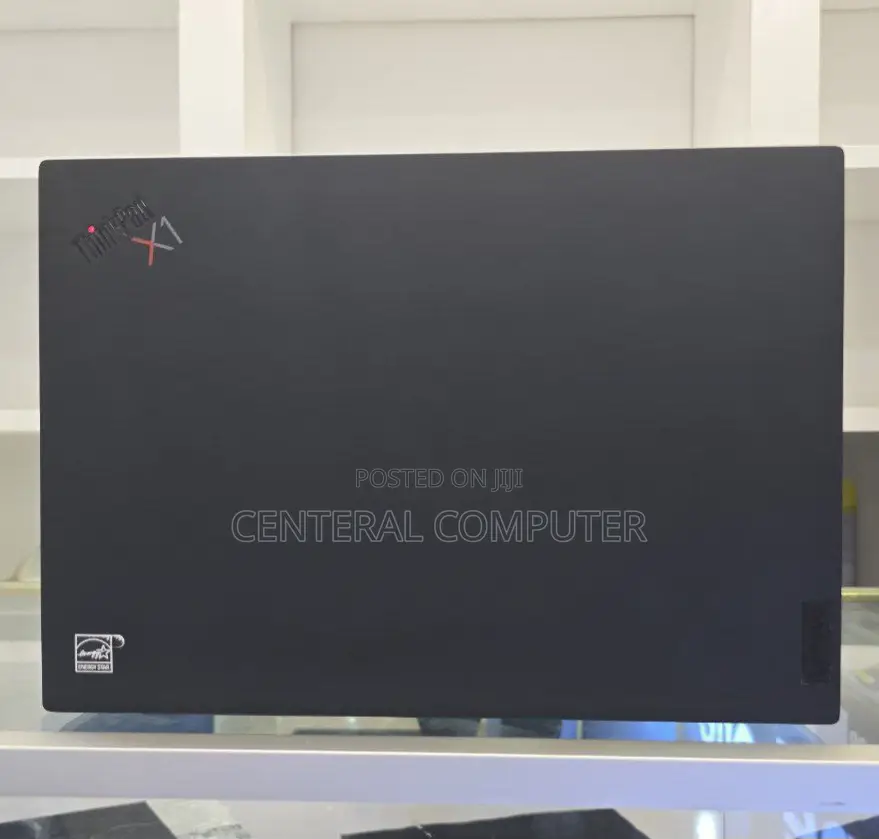 New Laptop Lenovo ThinkPad X1 Carbon 12GB Intel Core I7 SSD 512GB