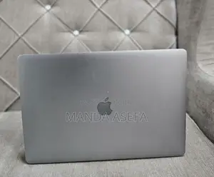 New Laptop Apple MacBook Pro 2016 16GB Intel Core I7 SSD 256GB