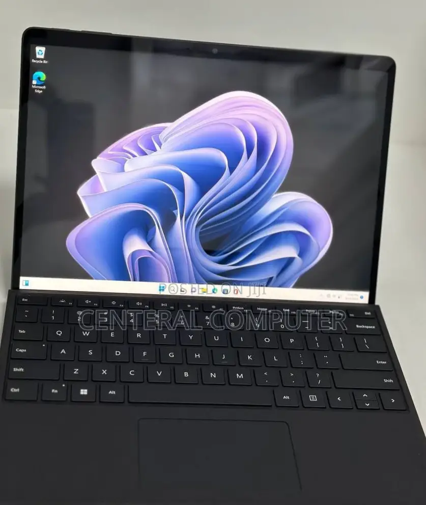 New Laptop Microsoft Surface Pro 9 16GB Intel Core I7 SSD 256GB