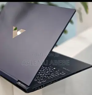 New Laptop HP 14-Dq1025cl 16GB Intel Core I5 SSD 512GB