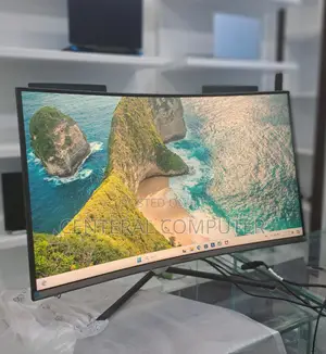 Photo - Samsung 32"Inch Gaming Curved Monitor ()