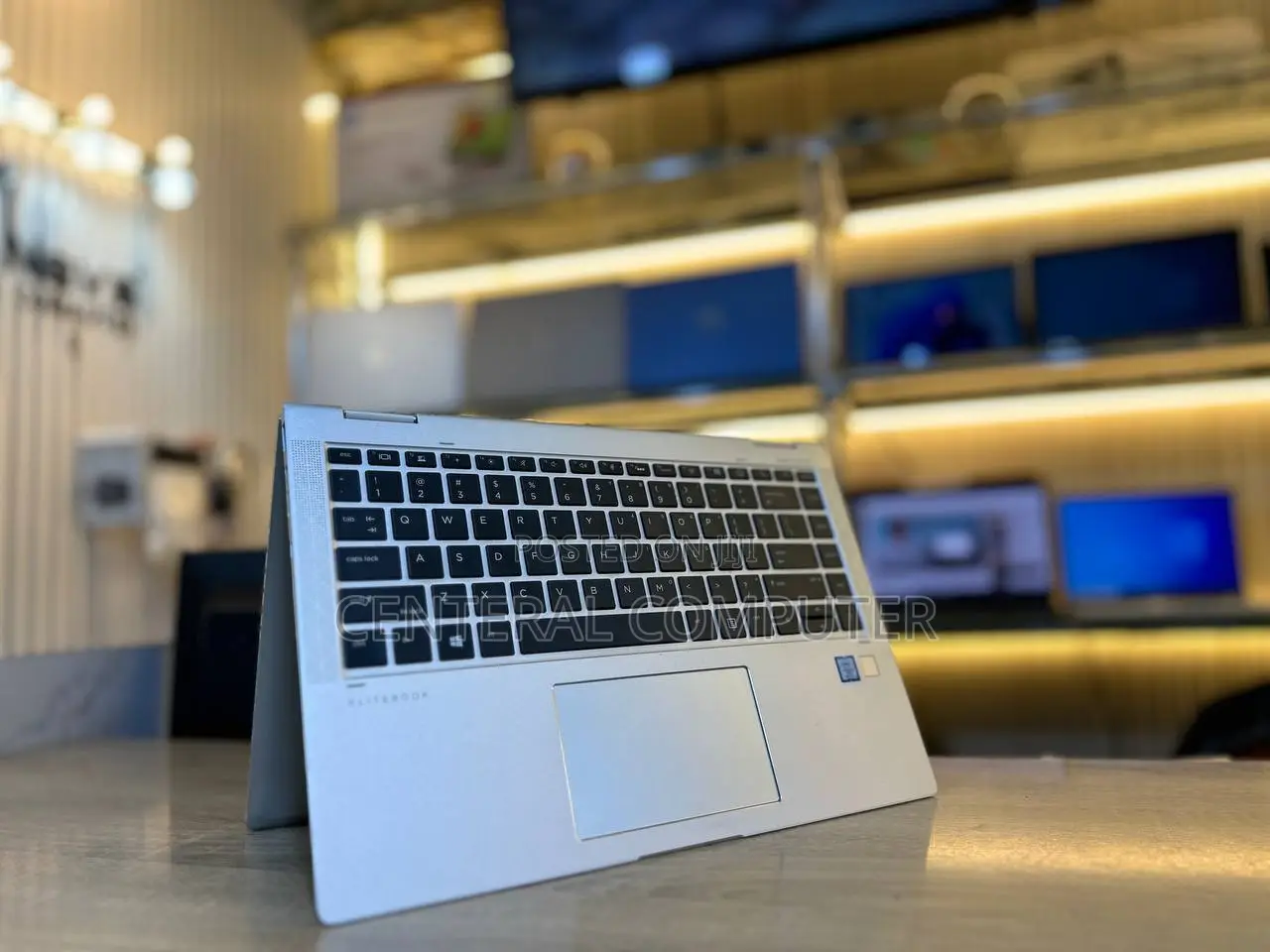 New Laptop HP EliteBook X360 1040 G5 16GB Intel Core I7 SSD 512GB