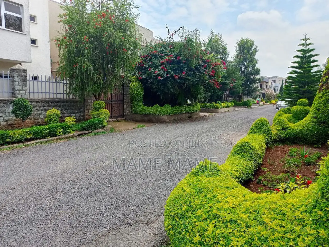 6bdrm House in Addis Abeba, Bole for sale