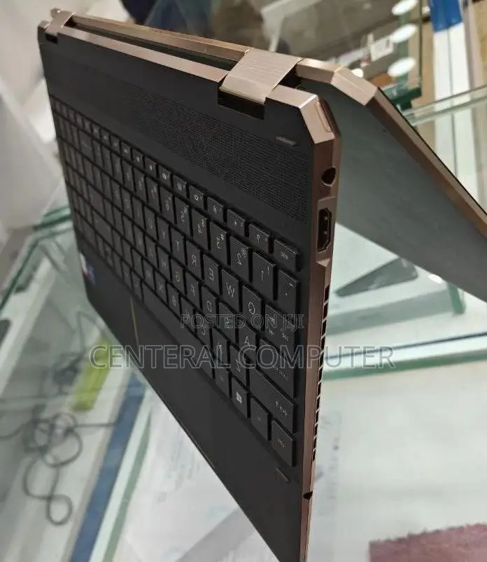 New Laptop HP Spectre X360 13t 16GB Intel Core I7 SSD 512GB