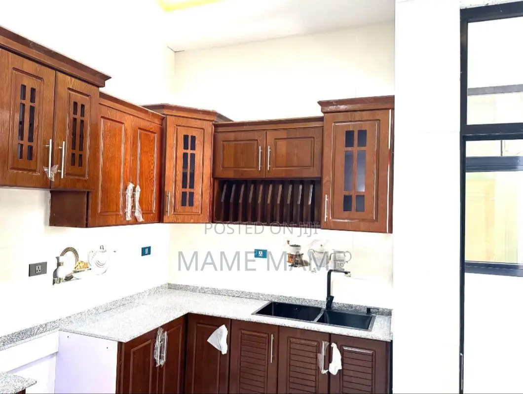 3bdrm Villa in Addis Abeba, Bole for sale