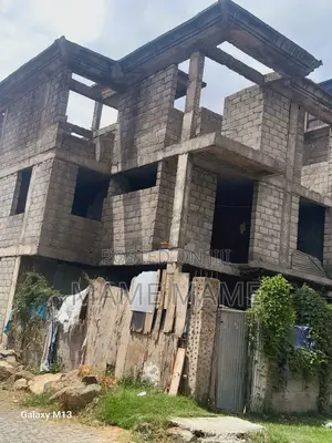 6bdrm House in Addis Abeba, Bole for sale