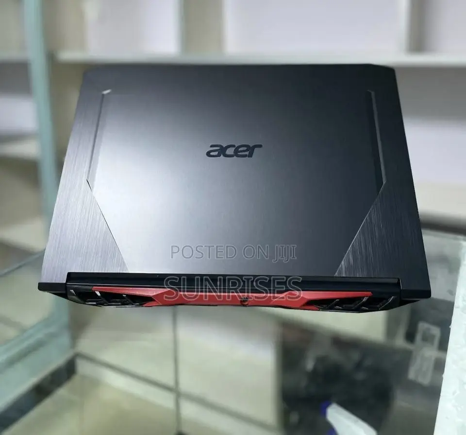 New Laptop Acer Nitro 5 4GB AMD Ryzen 5 SSD 256GB