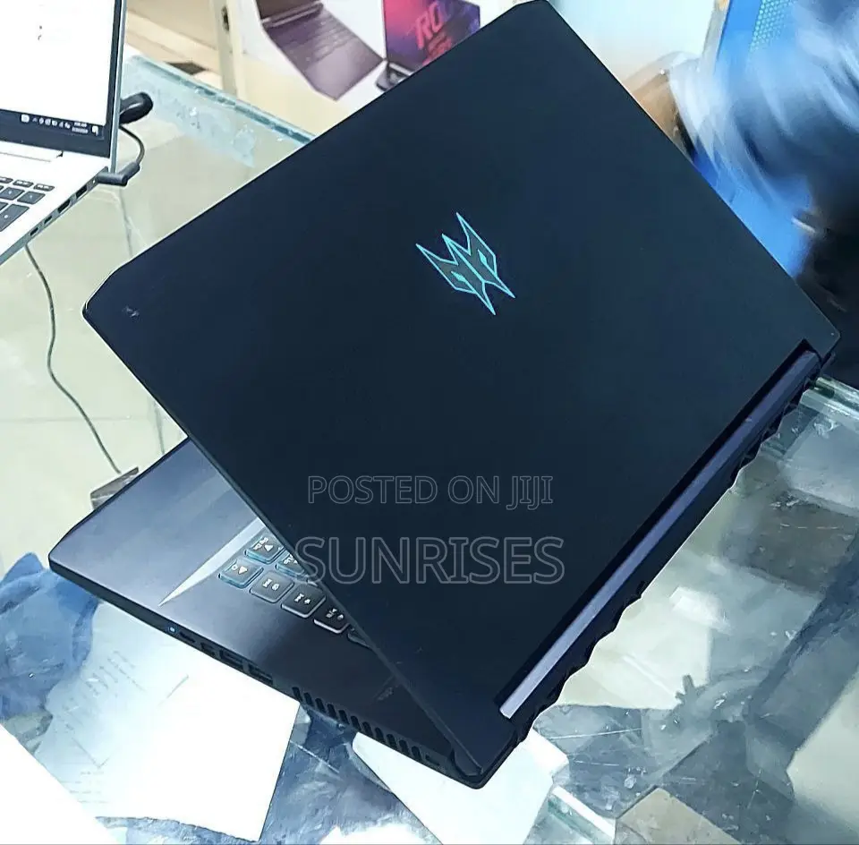 New Laptop Acer Predator Helios 300 32GB Intel Core I7 SSD 1T