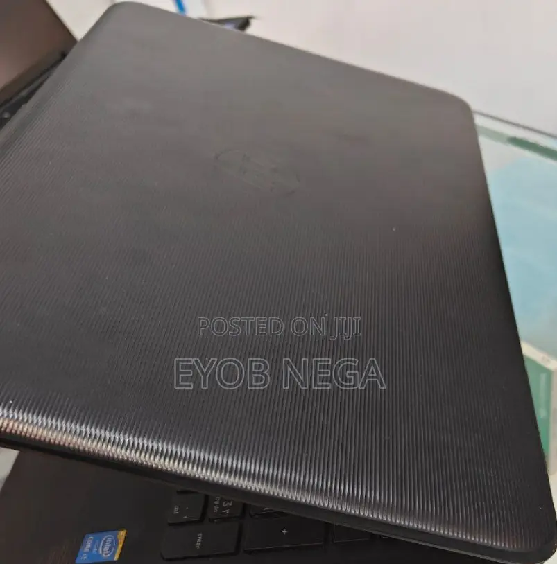 Laptop HP EliteBook 850 G2 4GB Intel Core I3 HDD 500GB