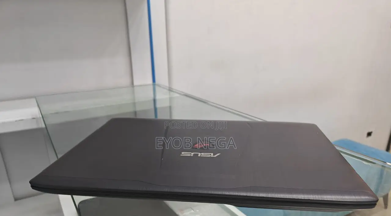 New Laptop Asus ROG Strix G15 8GB Intel Core I5 HDD+SSD 1.5T