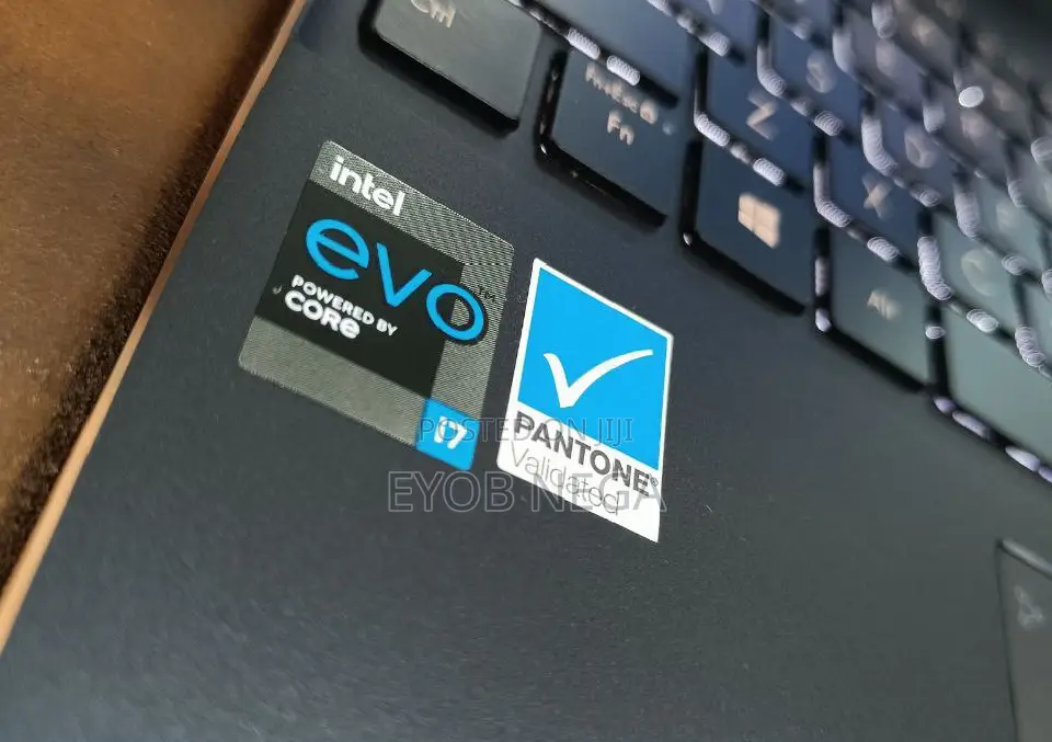 New Laptop Asus ZenBook Flip S UX370UA 16GB Intel Core I7 SSD 1T