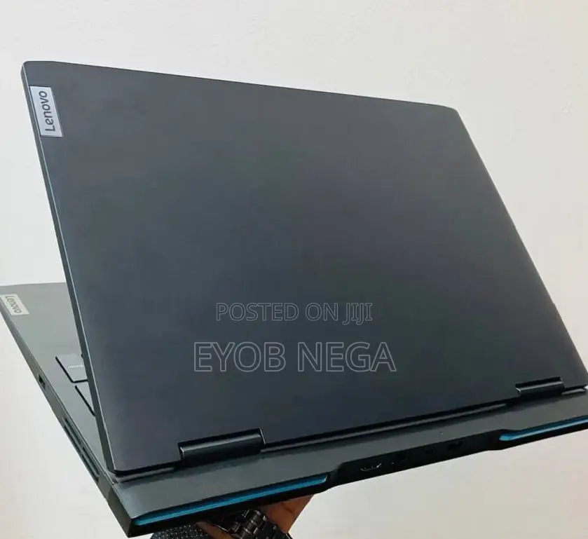 New Laptop Lenovo LOQ 15IRH8 16GB Intel Core I5 SSD 512GB