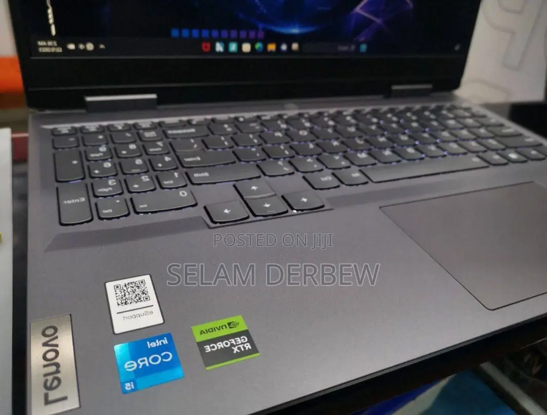 New Laptop Lenovo LOQ 15IRH8 8GB Intel Core I7 SSD 1T