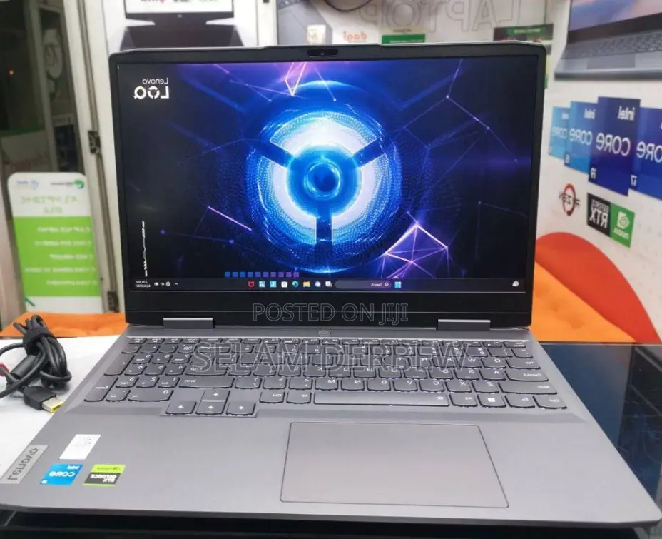 New Laptop Lenovo LOQ 15IRH8 8GB Intel Core I7 SSD 1T