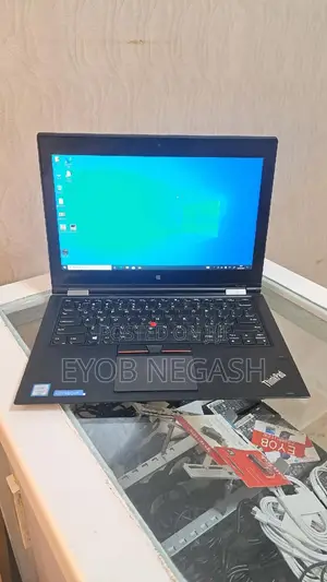 New Laptop Lenovo Yoga 260 8GB Intel Core I7 SSD 256GB