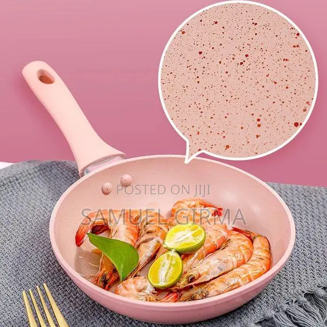 ~Small Frying Pan 
Not - Stick Marble Coating