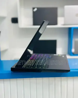 New Laptop Lenovo Legion 7 32GB Intel Core I9 SSD 1T