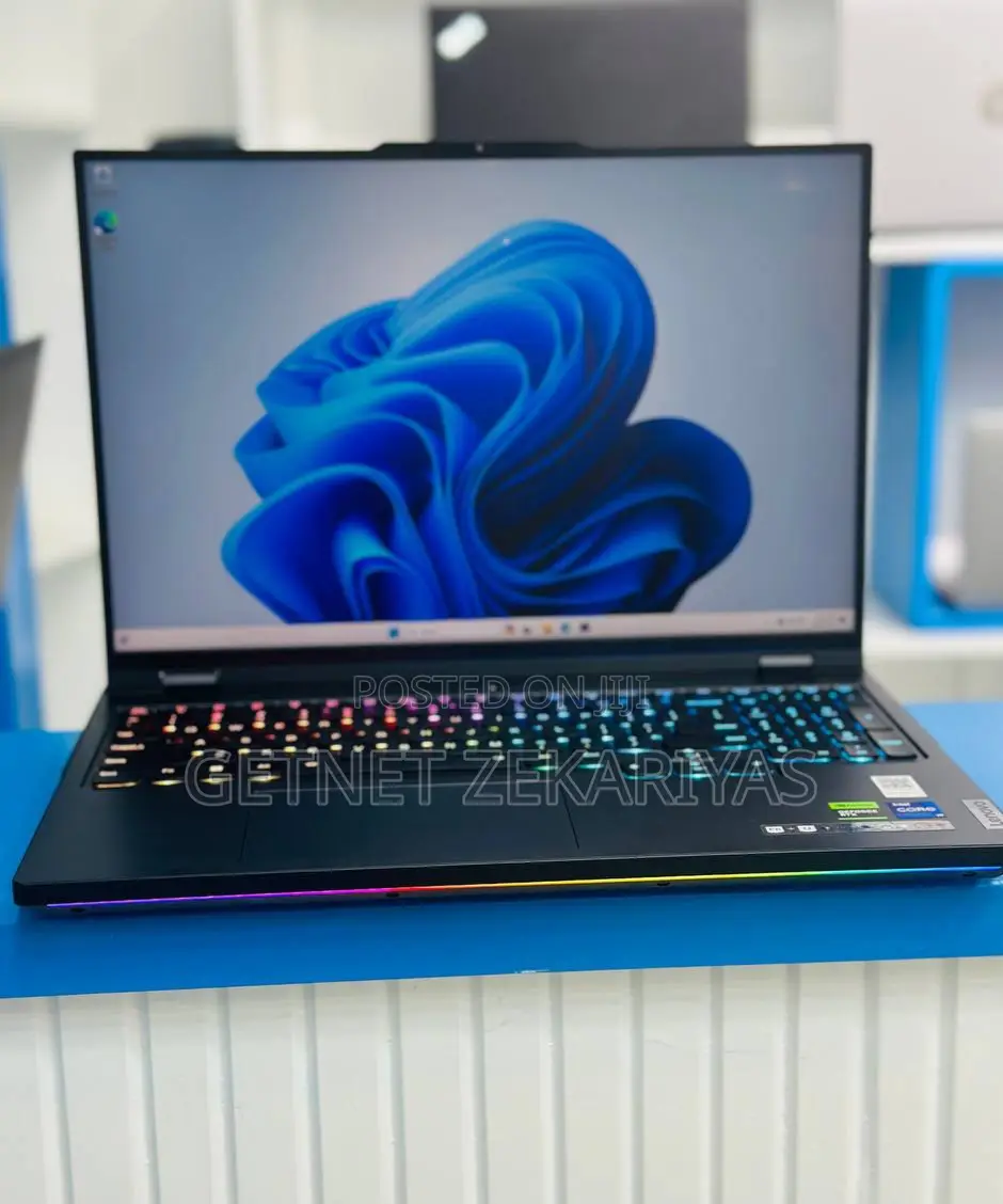 New Laptop Lenovo Legion 7 32GB Intel Core I9 SSD 1T