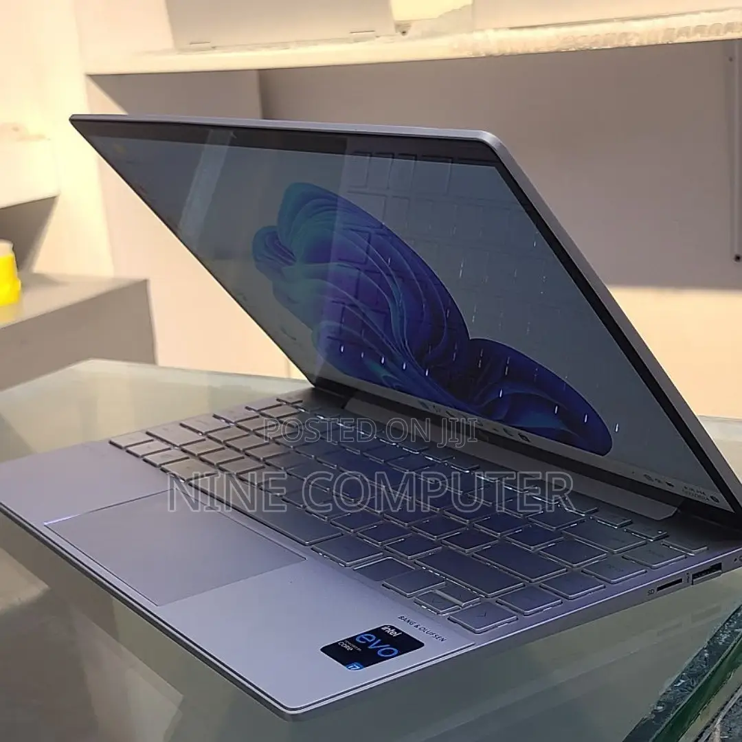 New Laptop HP Envy 13 8GB Intel Core I7 SSD 512GB