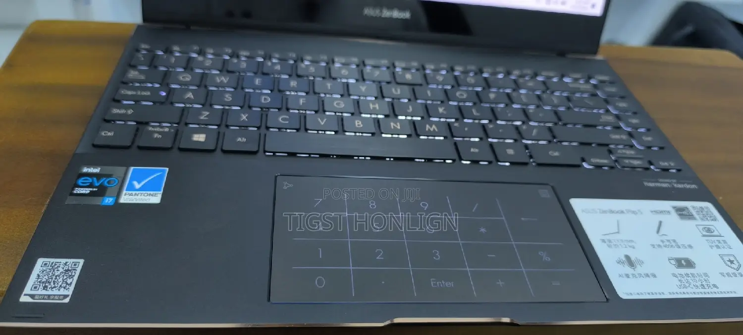 New Laptop Asus VivoBook 15 X505BA 16GB Intel Core I7 SSD 1T