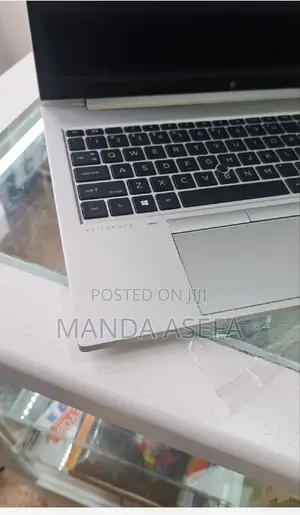 New Laptop HP EliteBook 850 G8 16GB Intel Core I7 SSD 512GB