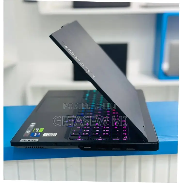 New Laptop Lenovo Legion 7 32GB Intel Core I9 SSD 1T