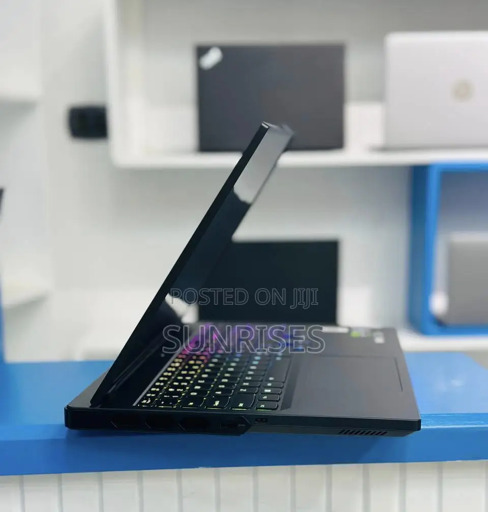 New Laptop Lenovo Legion 7 32GB Intel Core I9 SSD 1T