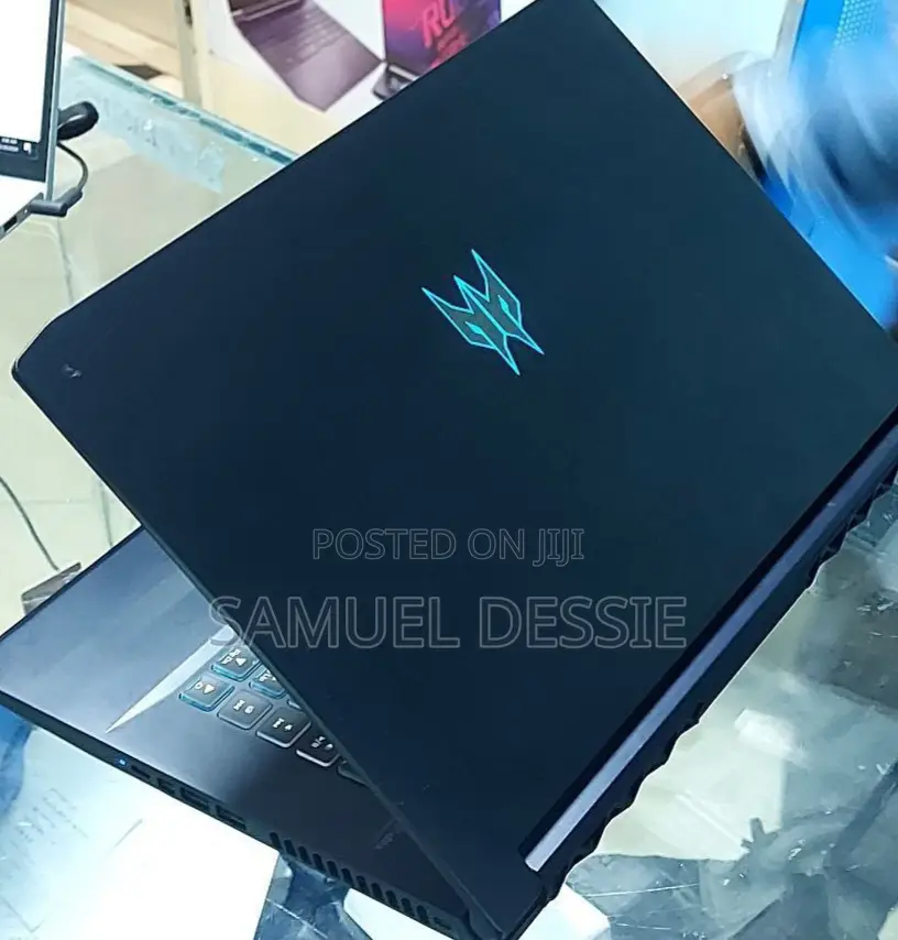 New Laptop Acer Predator Helios 300 32GB Intel Core I7 SSD 1T