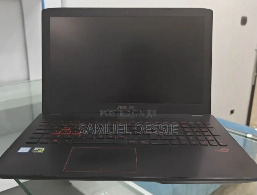 New Laptop Asus ROG G703 8GB Intel Core I5 HDD+SSD 1T