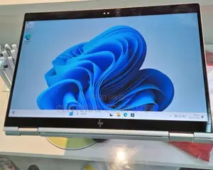 New Laptop HP EliteBook 1030 8GB Intel Core I5 SSD 512GB