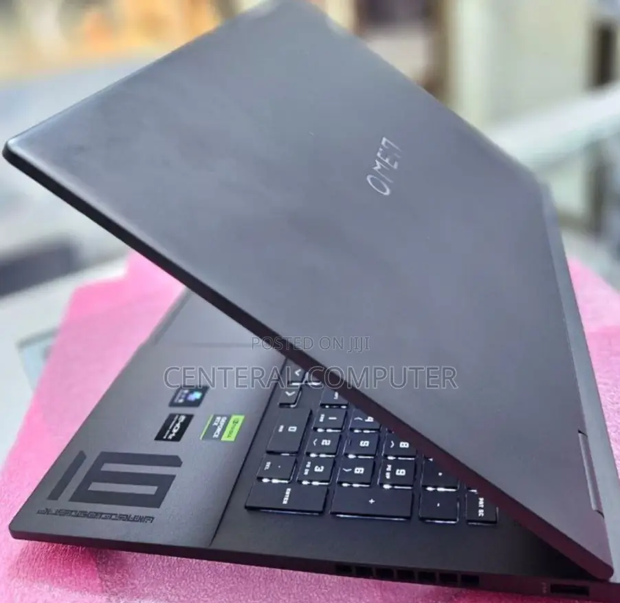 New Laptop HP Omen 16 16GB Intel Core I9 SSD 1T