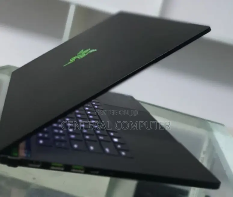 New Laptop HP Omen Pro 16GB Intel Core I7 SSD 1T