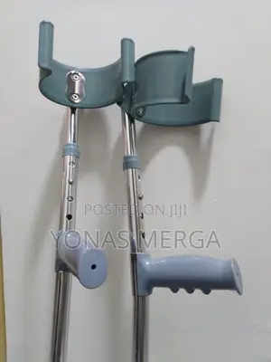 Quality Adjustable Elbow Crutches (1pair)
Crunch/Crutches