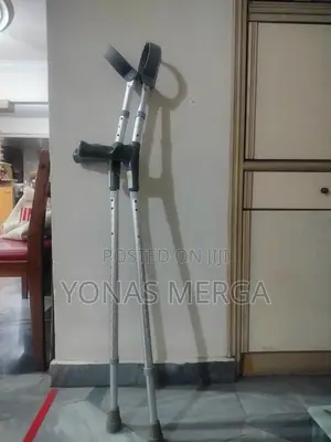 Quality Adjustable Elbow Crutches (1pair)
Crunch/Crutches