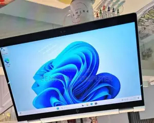 New Laptop HP EliteBook 1030 8GB Intel Core I5 SSD 512GB