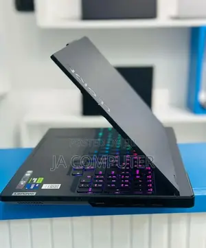 New Laptop Lenovo Legion 7 32GB Intel Core I9 SSD 1T