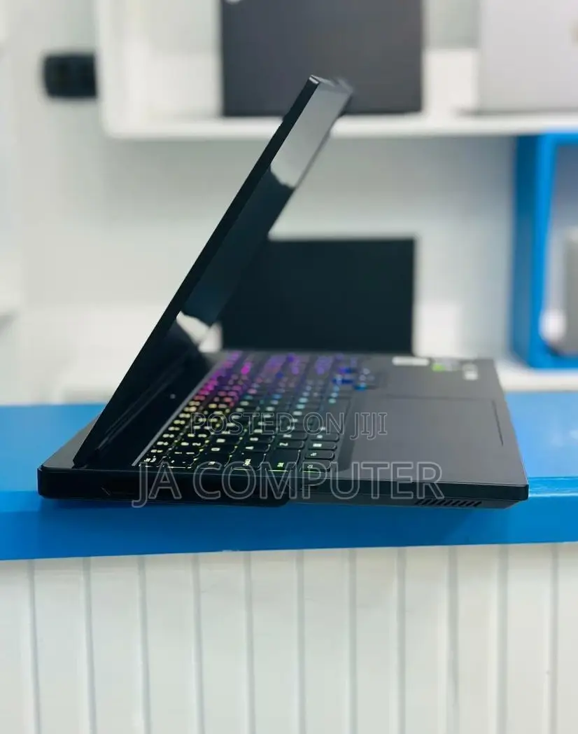 New Laptop Lenovo Legion 7 32GB Intel Core I9 SSD 1T