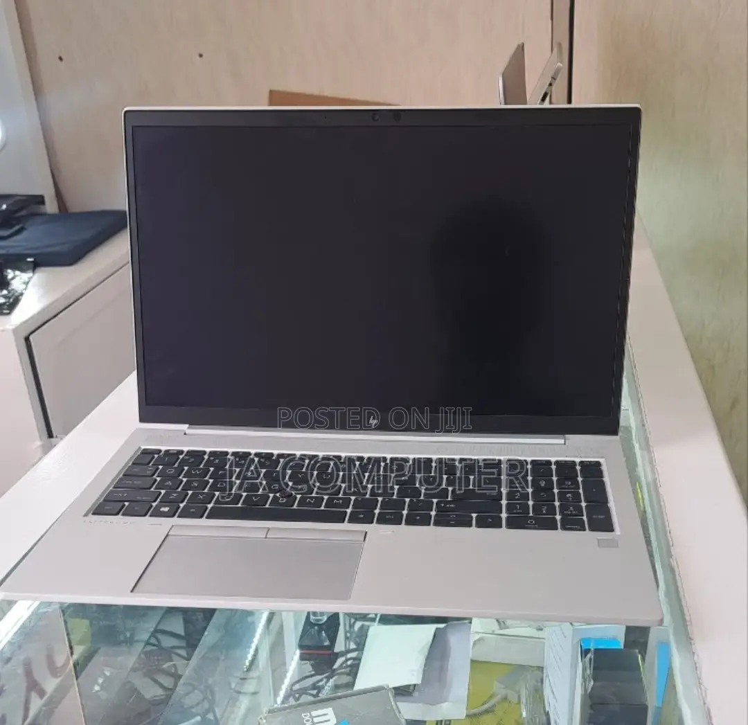 New Laptop HP EliteBook 850 G8 16GB Intel Core I7 SSD 512GB