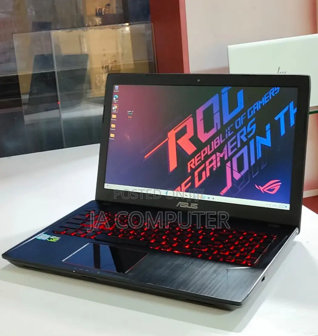 New Laptop Asus ROG Strix G15 16GB Intel Core I7 HDD 1T