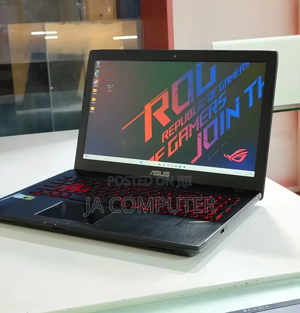 New Laptop Asus ROG Strix G15 16GB Intel Core I7 HDD 1T
