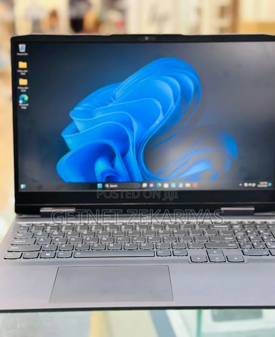 New Laptop Lenovo LOQ 15IRH8 16GB AMD Ryzen 7 SSD 512GB