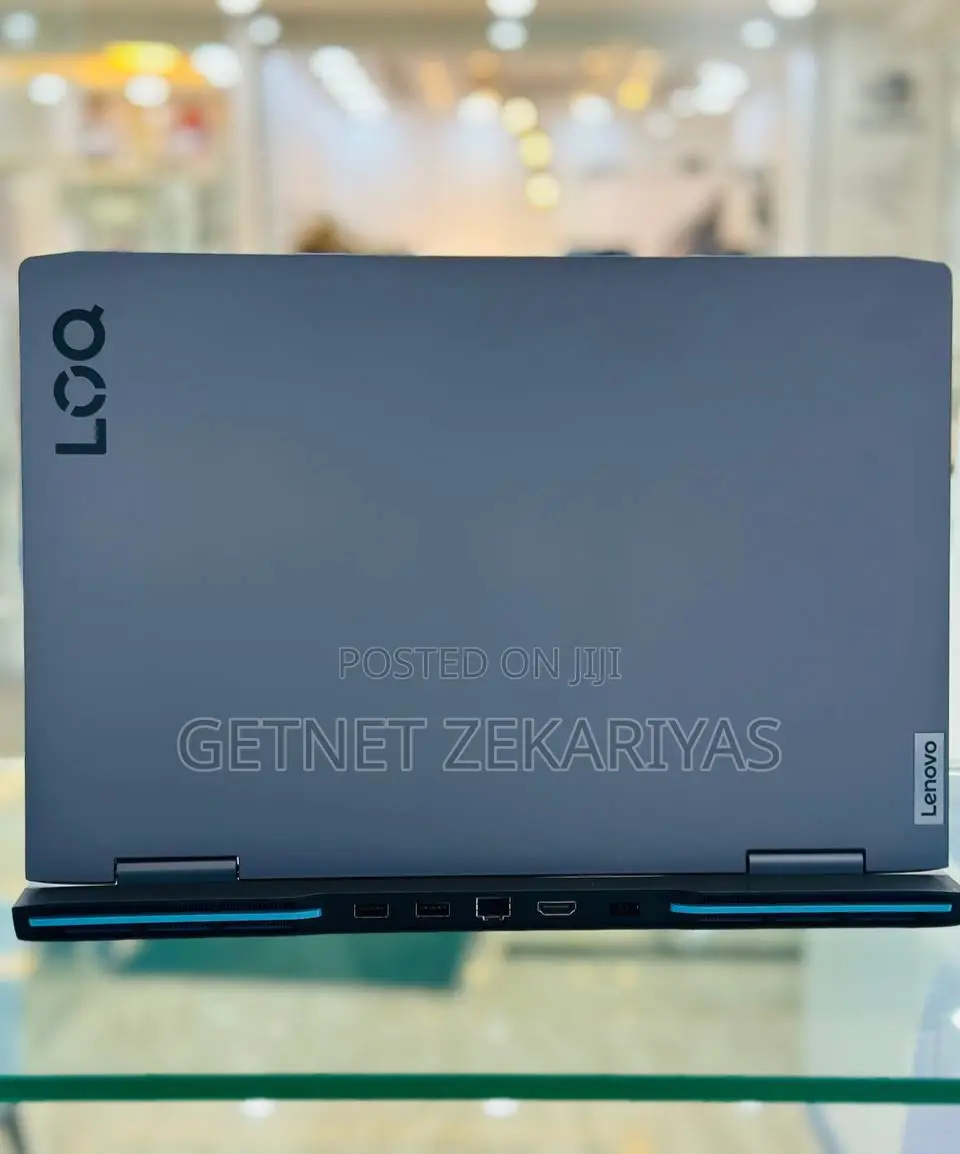 New Laptop Lenovo LOQ 15IRH8 16GB AMD Ryzen 7 SSD 512GB